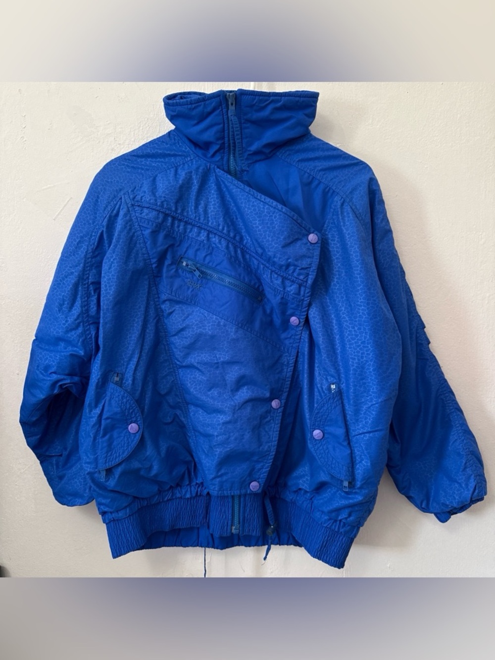 Blue Serac Windbreaker Jacket Women’s Size 10 and pockets #windbreaker #